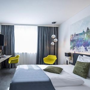 Privilege Room